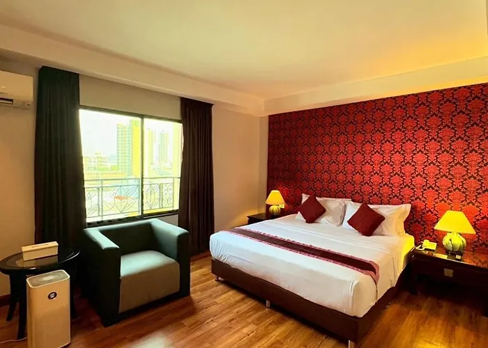Atrium Boutique Hotel Bangkok