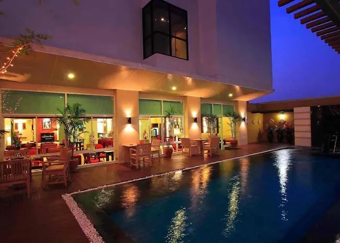 Atrium Boutique Hotel Bangkok