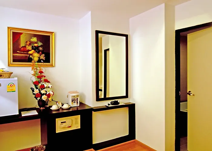 Atrium Boutique Hotel