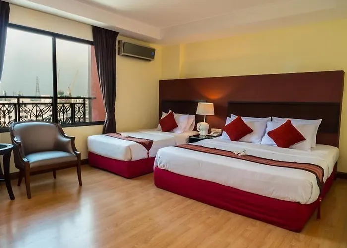 Atrium Boutique 3*