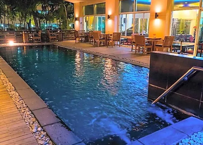 Atrium Boutique 3* בנגקוק